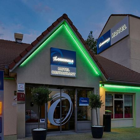 The Originals City Hotel La Verriere-Yvelines Exterior photo