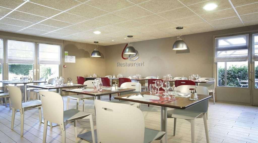 The Originals City Hotel La Verriere-Yvelines Restaurant photo